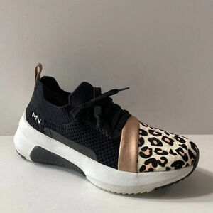 Mark Nason Women's Animal Print Modern Jogger 2.0 Ani Lace Up Sneakers Size 6.5